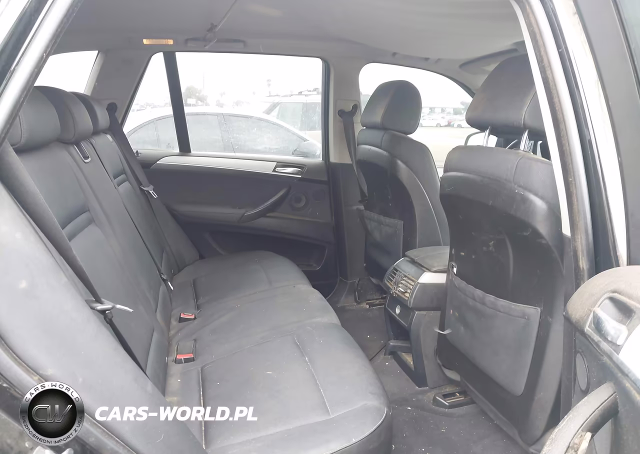 2007 BMW X5 3.0Si VIN:4USFE43557LY77791 - 8