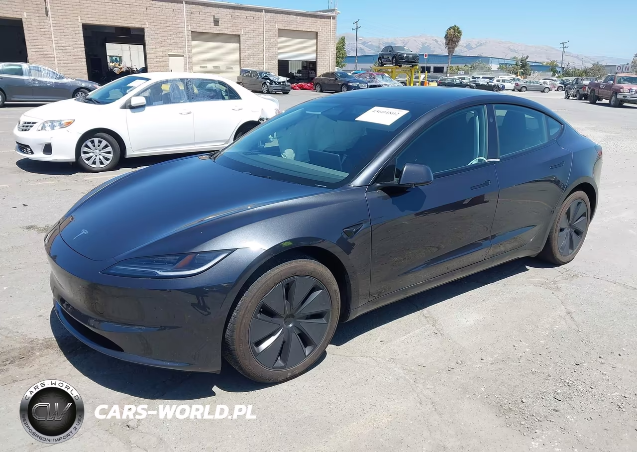 2025 Tesla Model 3 Long Range Rear-Wheel Drive-Standard Rear-Wheel Drive VIN:5YJ3E1EAXSF057851 - 2