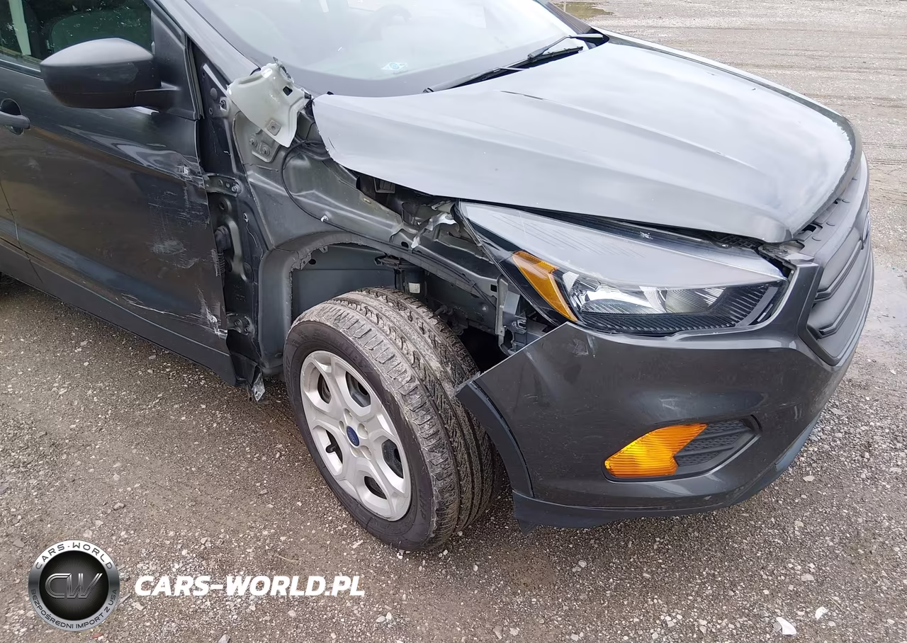 2018 Ford Escape S VIN:1FMCU0F75JUB79633 - 6
