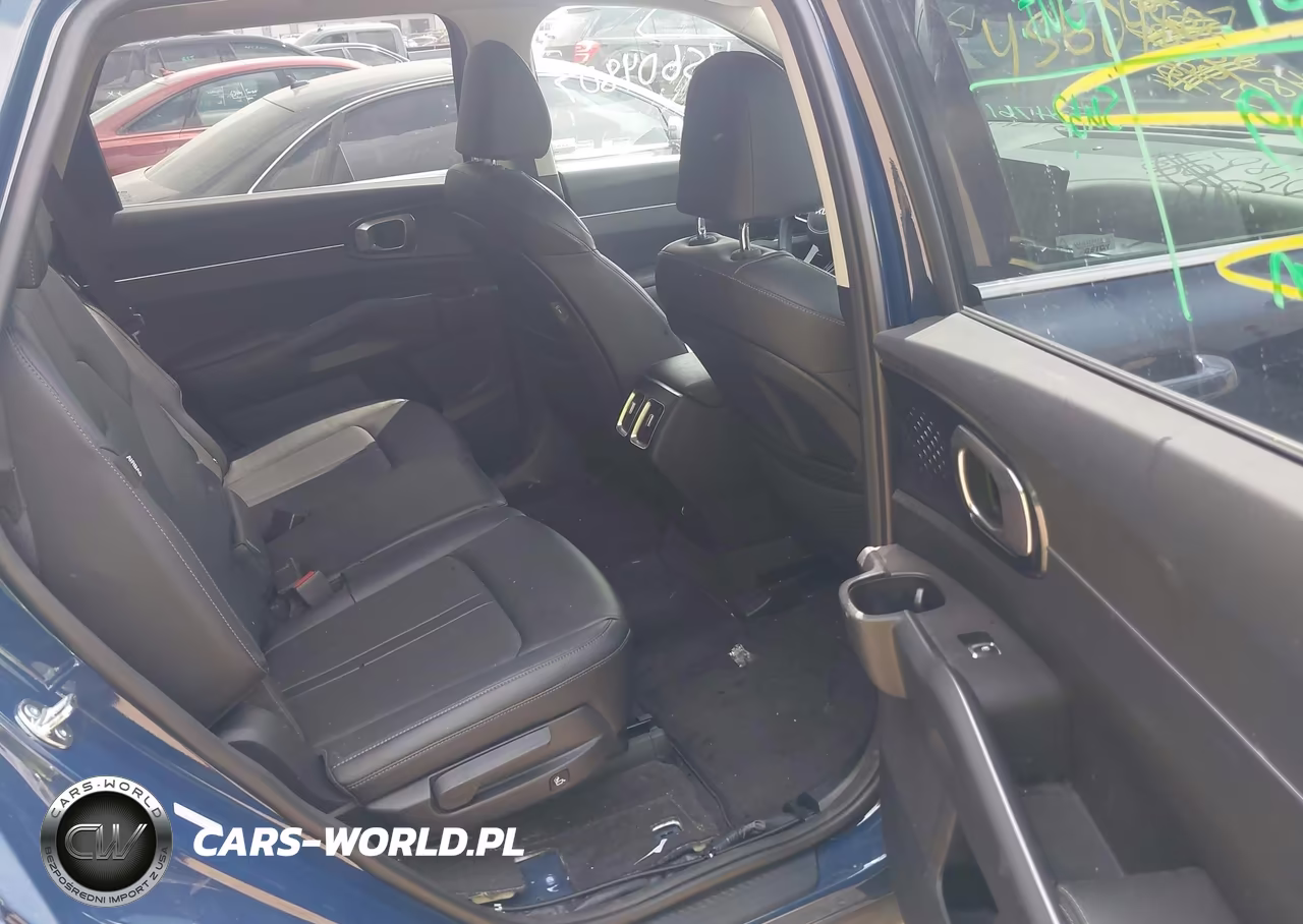 2025 Kia Sorento S VIN:5XYRLDJC9SG390494 - 8