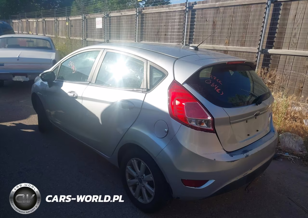 2016 Ford Fiesta S VIN:3FADP4TJ2GM101062 - 3