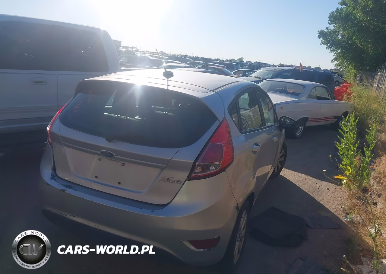 2016 Ford Fiesta S VIN:3FADP4TJ2GM101062 - 4