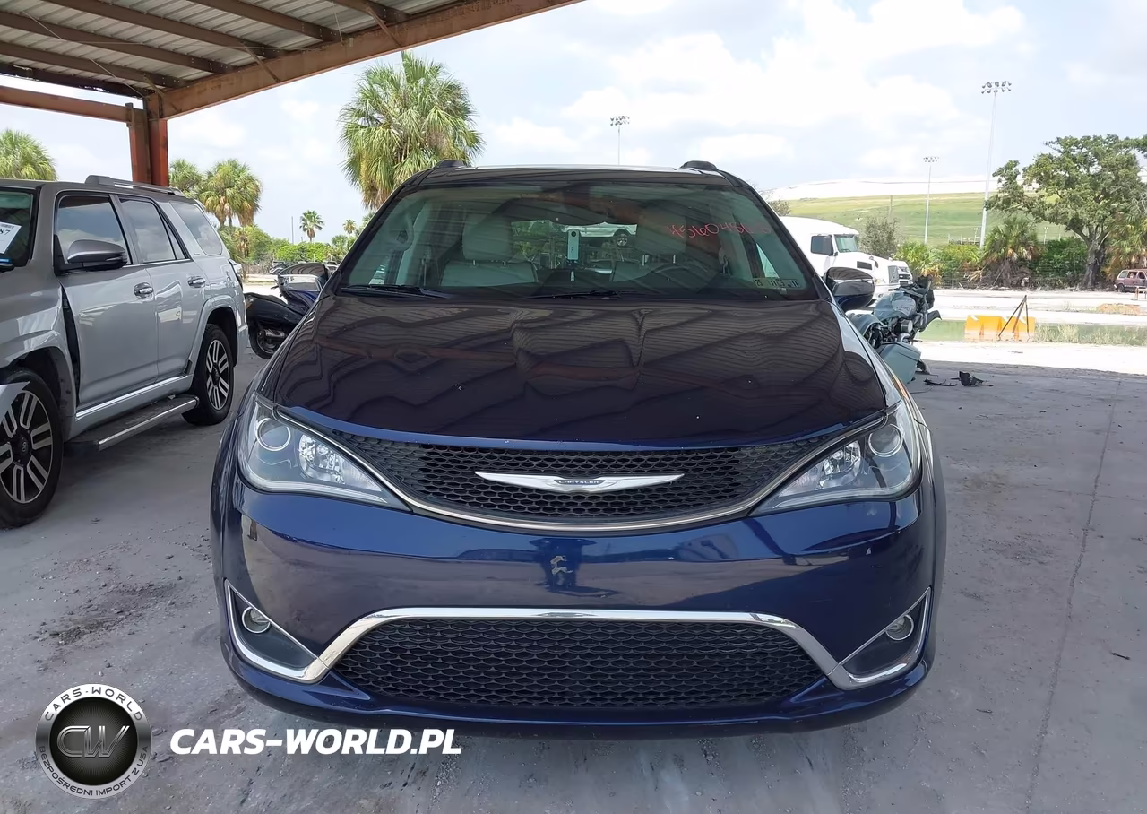 2017 Chrysler Pacifica Limited VIN:2C4RC1GG5HR599552 - 12