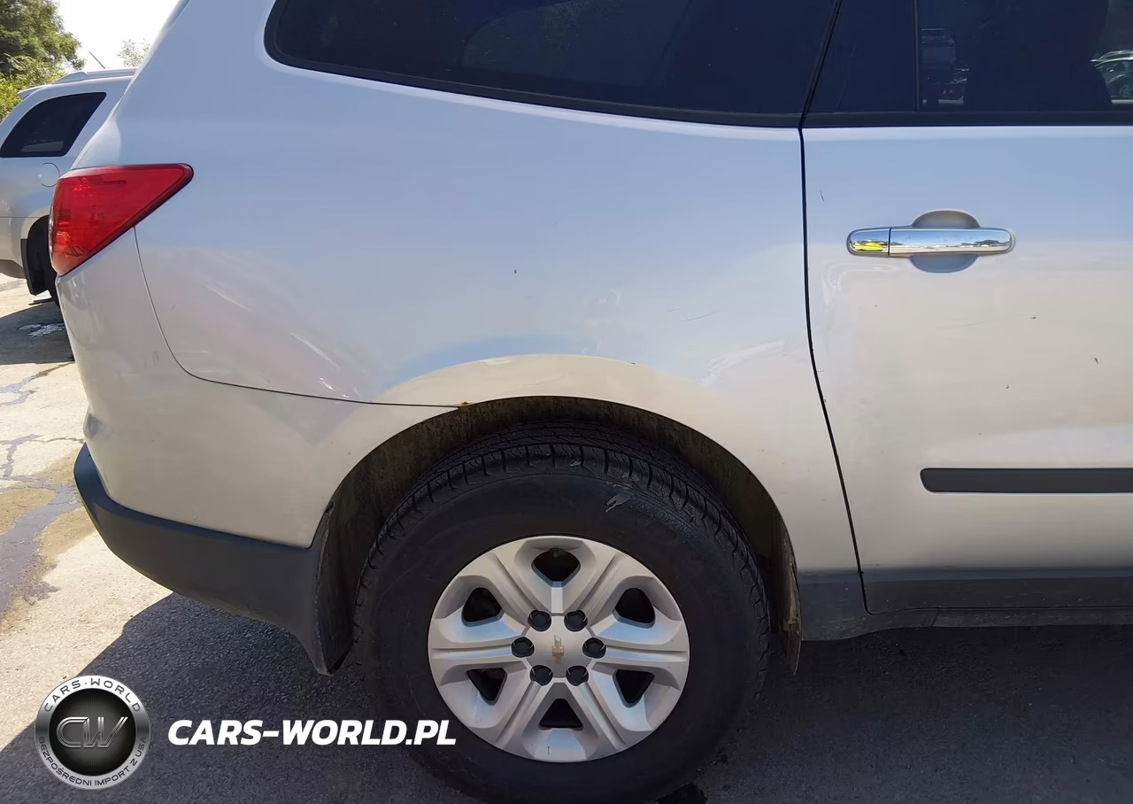 2011 Chevrolet Traverse Ls VIN:1GNKVFED5BJ282780 - 17