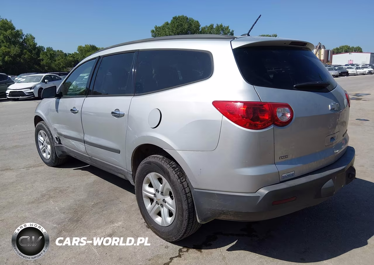 2011 Chevrolet Traverse Ls VIN:1GNKVFED5BJ282780 - 3