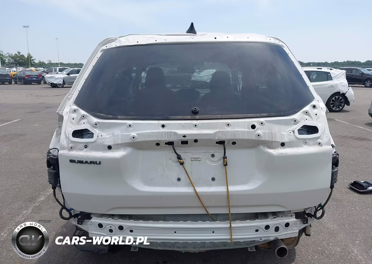2025 Subaru Forester Limited VIN:JF2SLDRC7SH568448 - 17