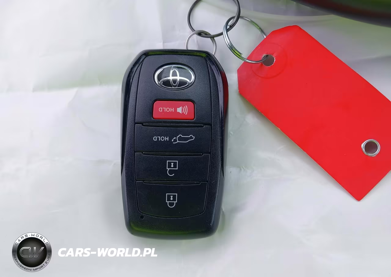 2023 Toyota Corolla Cross Xle VIN:7MUDAABG7PV069568 - 11