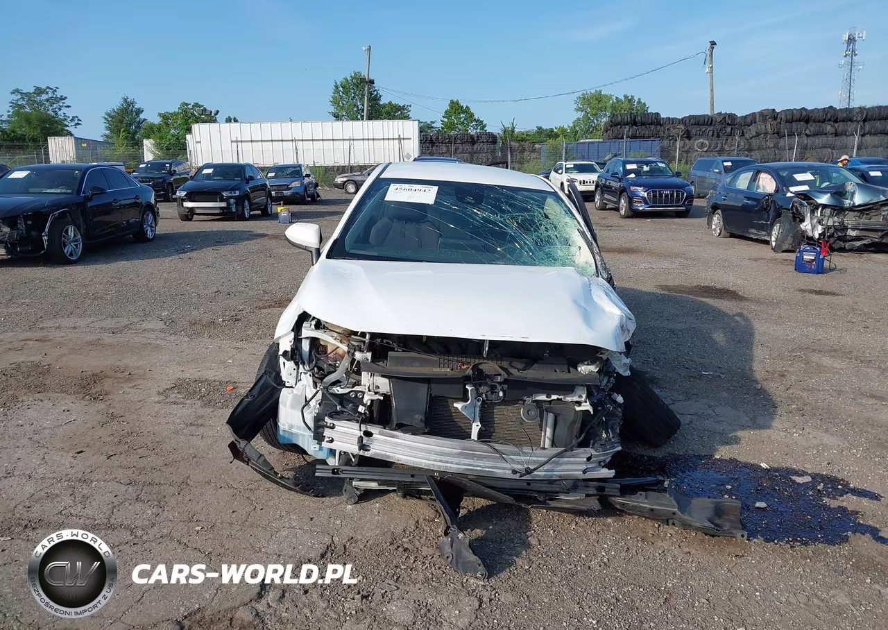 2020 Toyota Corolla Le VIN:JTDEPRAE7LJ039036 - 12