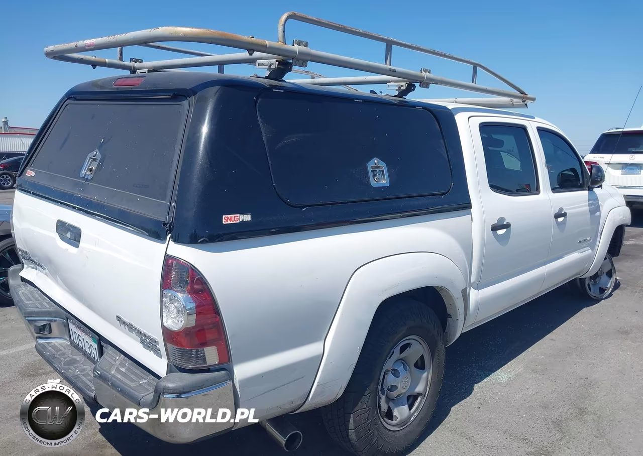 2012 Toyota Tacoma Prerunner VIN:5TFJX4GN2CX010596 - 12