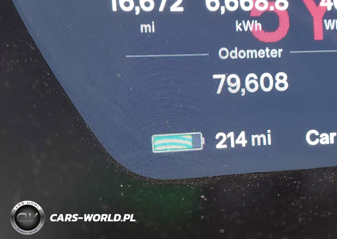2016 Tesla Model S 60-70-75-85 VIN:5YJSA1E15GF147374 - 18