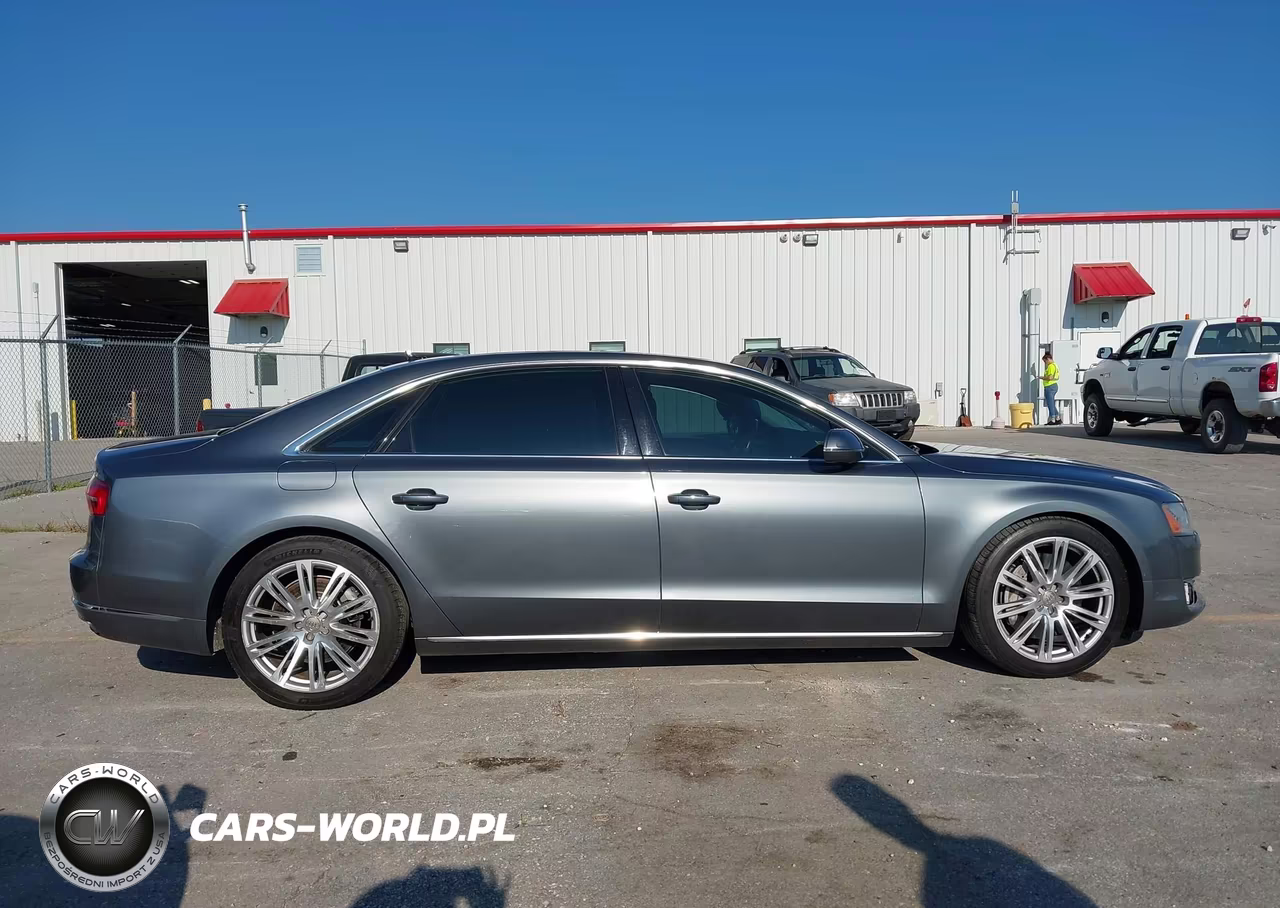 2015 Audi A8 L 4.0T VIN:WAU32AFD7FN002635 - 13