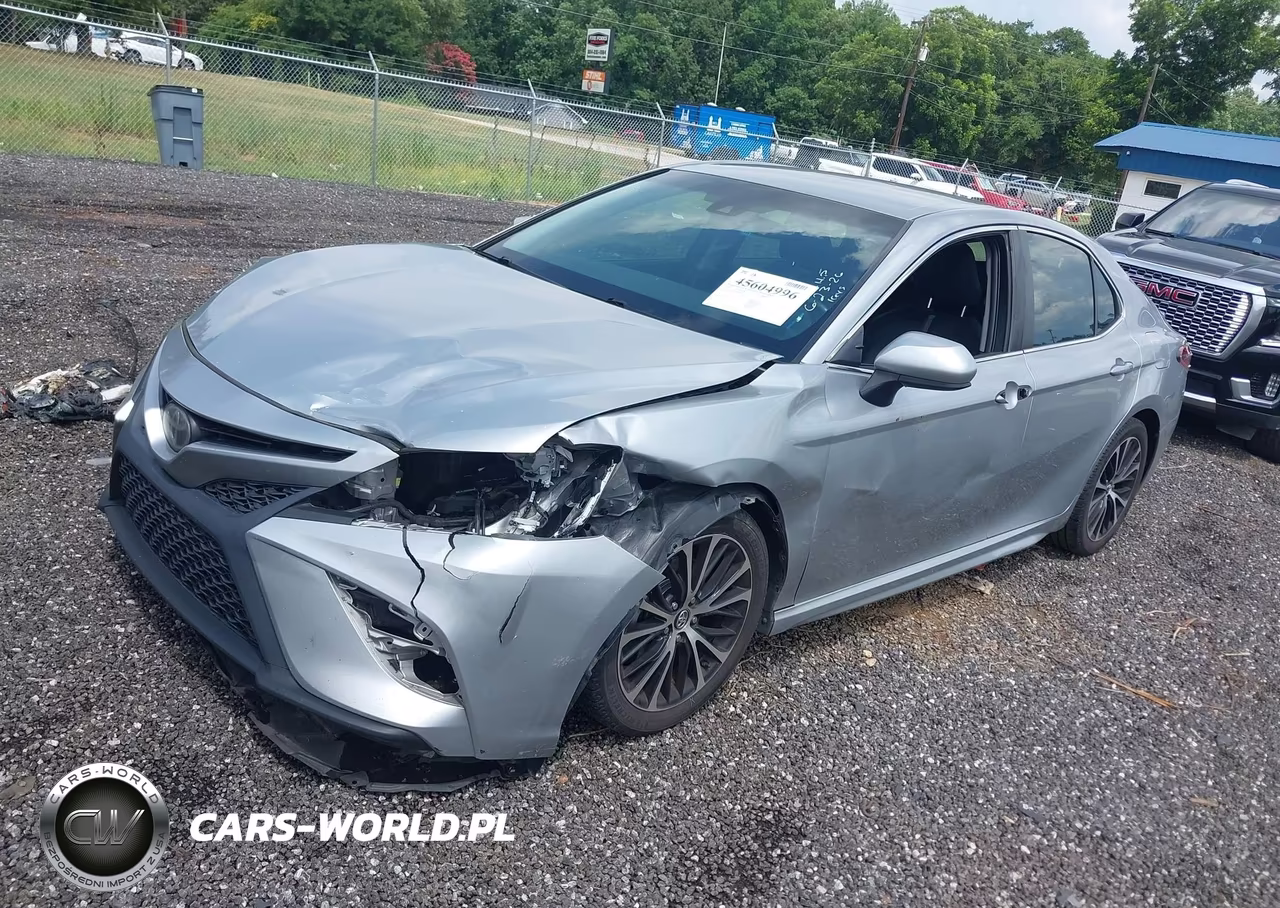 2018 Toyota Camry Se VIN:4T1B11HK1JU600078 - 2