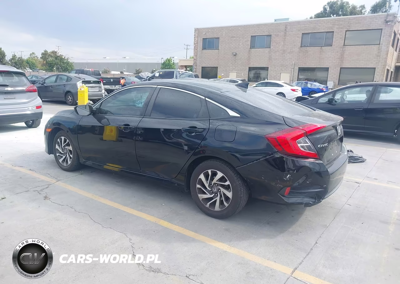 2017 Honda Civic Ex VIN:19XFC2F77HE229375 - 3