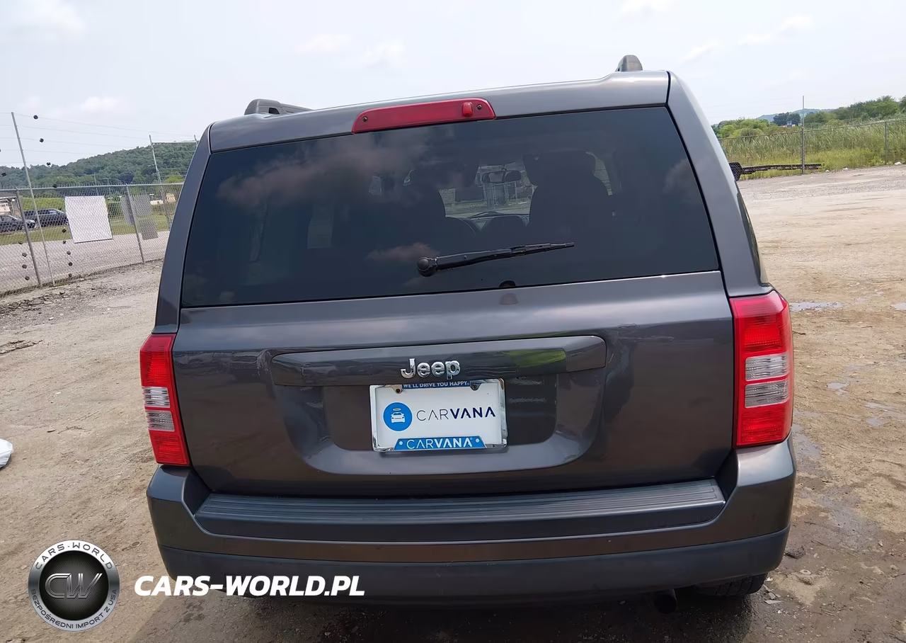 2015 Jeep Patriot Sport VIN:1C4NJPBB1FD342133 - 16