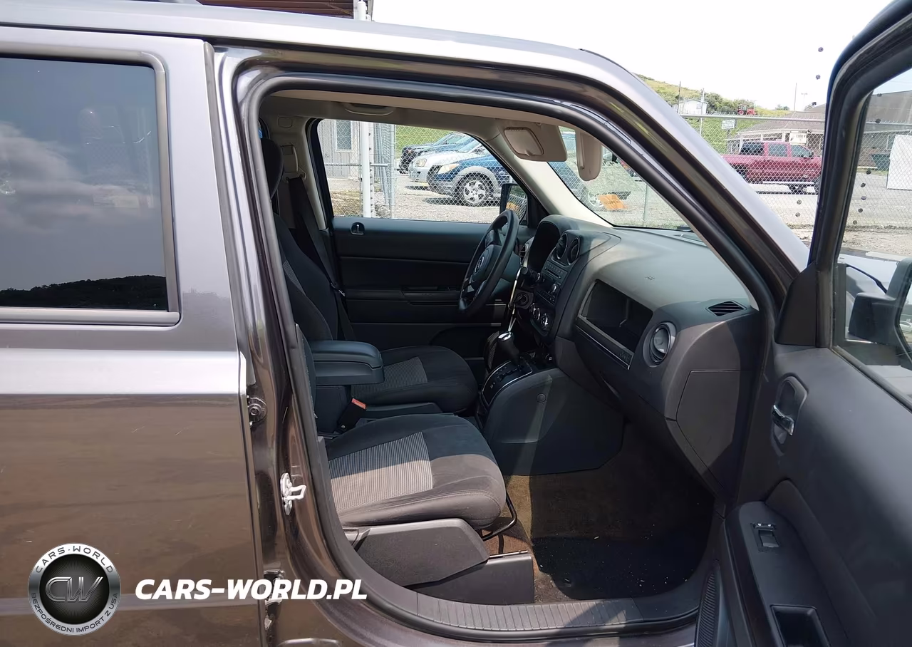 2015 Jeep Patriot Sport VIN:1C4NJPBB1FD342133 - 5