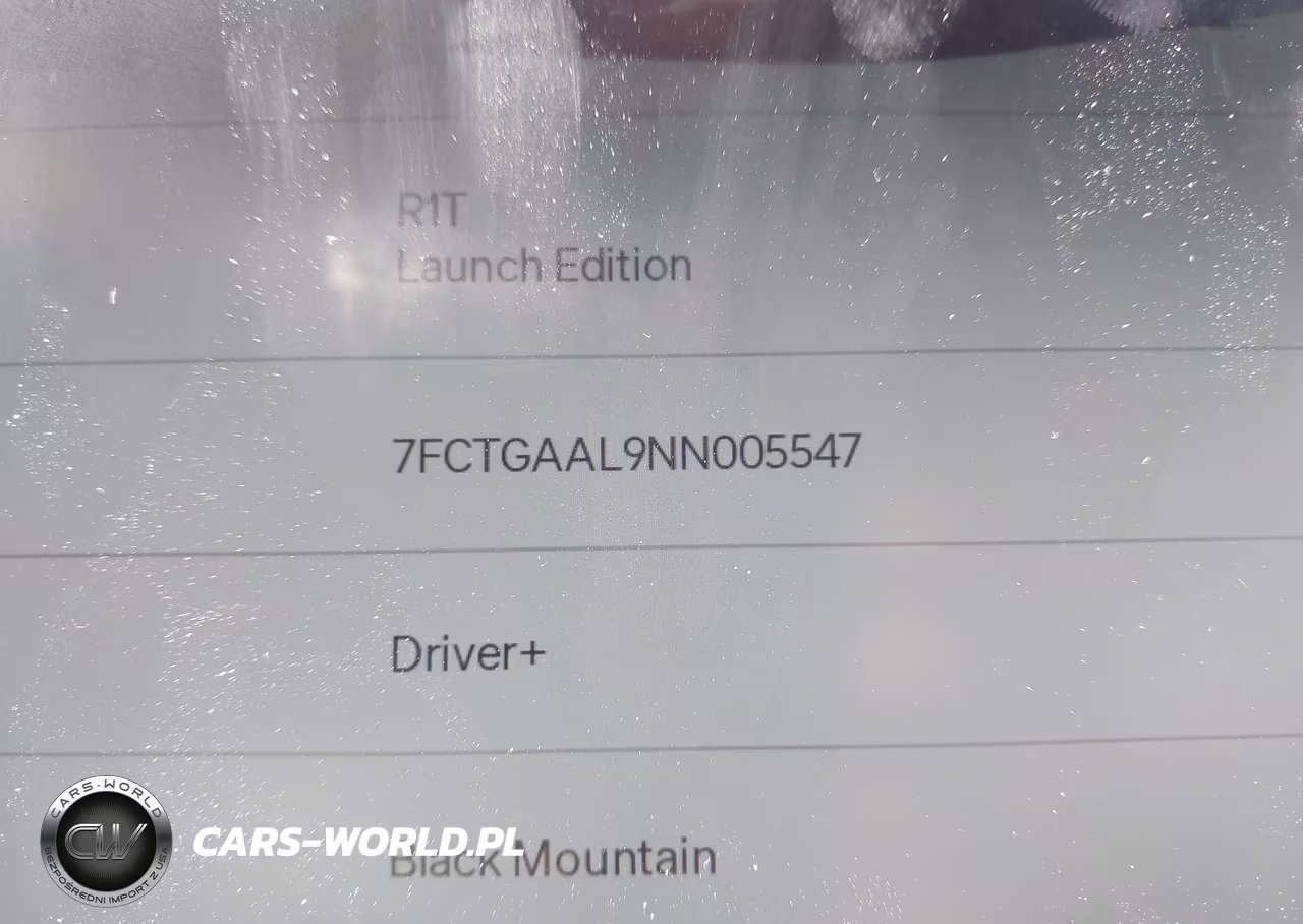 2022 Rivian R1T Launch Edition VIN:7FCTGAAL9NN005547 - 19