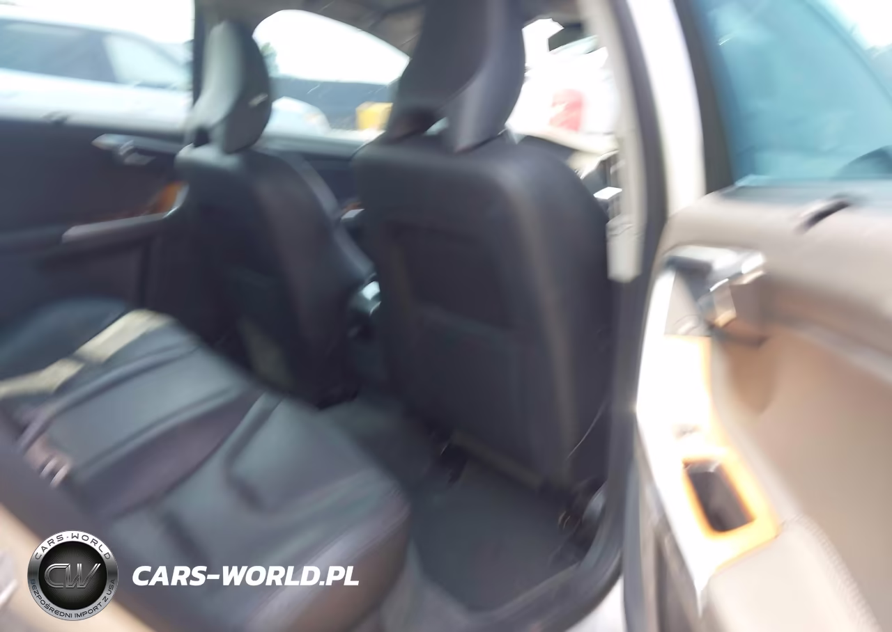 2018 Volvo S60 Inscription T5 Platinum VIN:LYV402TM7JB158268 - 8
