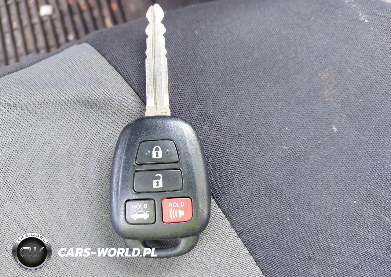 2014 Toyota Corolla Le VIN:2T1BURHE0EC141620 - 11