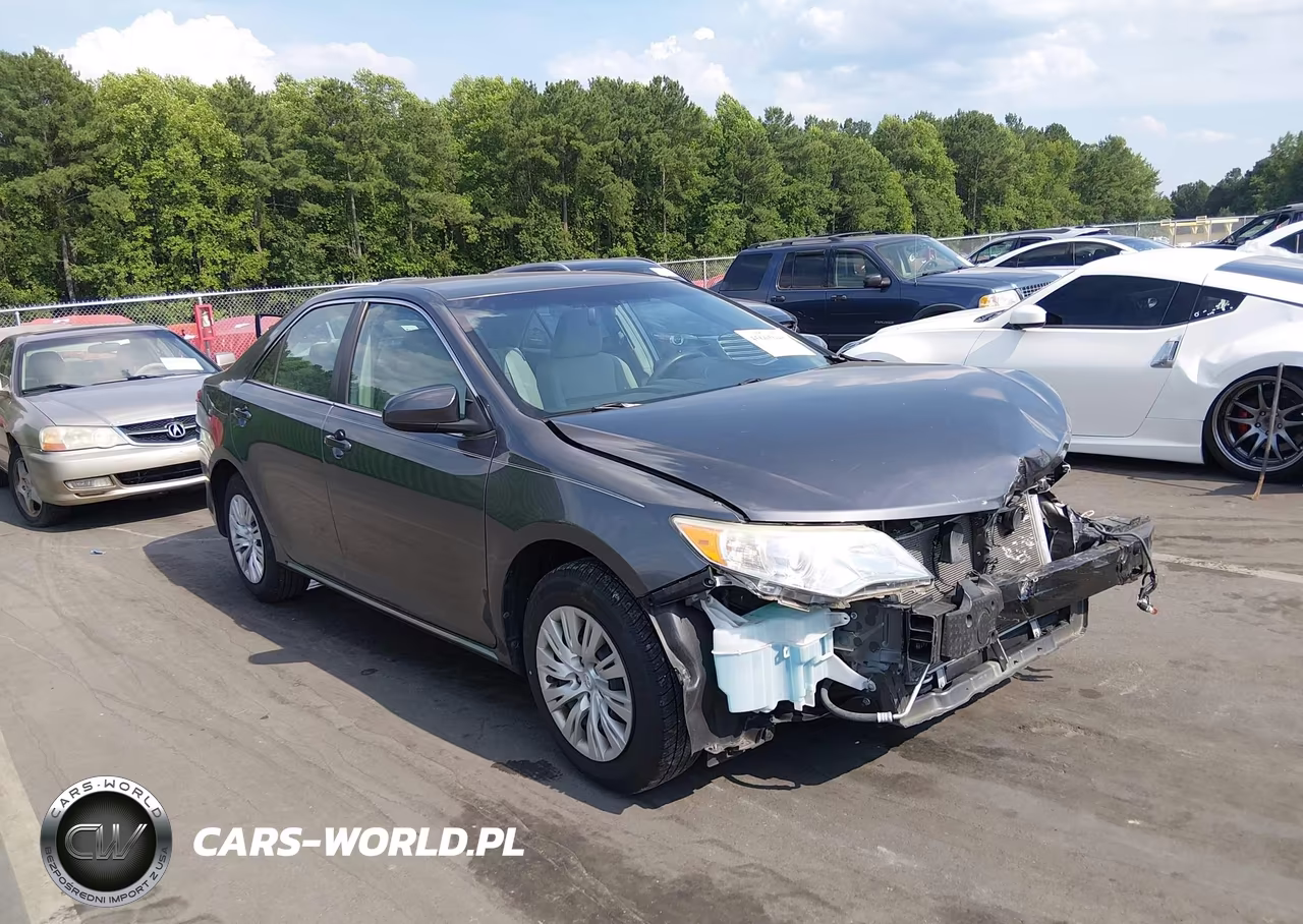2014 Toyota Camry Le