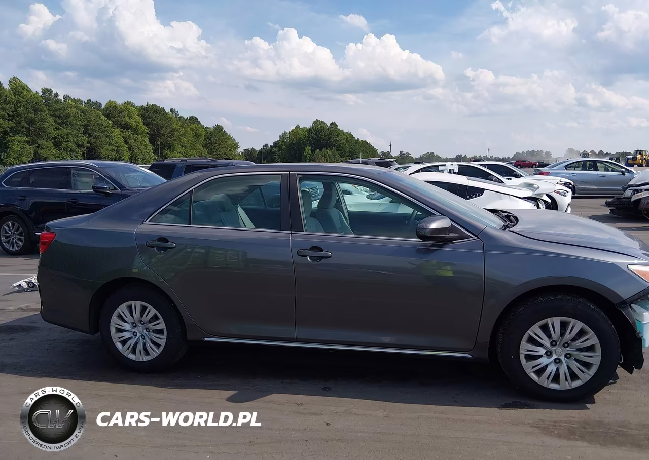 2014 Toyota Camry Le VIN:4T1BF1FK0EU431276 - 14