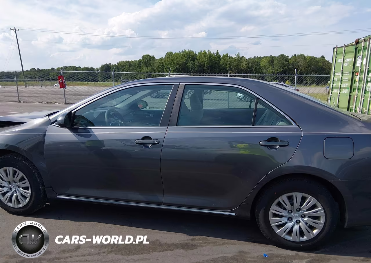 2014 Toyota Camry Le VIN:4T1BF1FK0EU431276 - 15