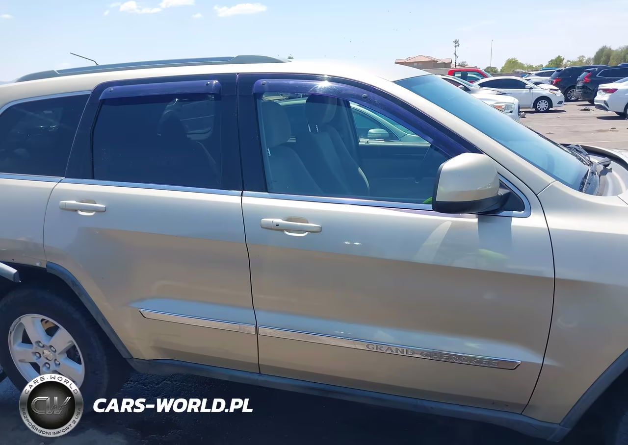 2011 Jeep Grand Cherokee Laredo VIN:1J4RR4GG0BC577162 - 13