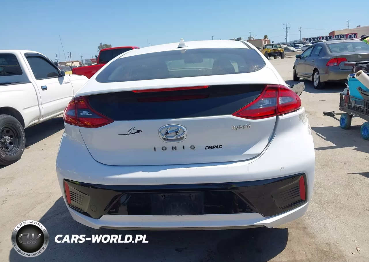 2017 Hyundai Ioniq Hybrid Sel VIN:KMHC75LCXHU047614 - 17