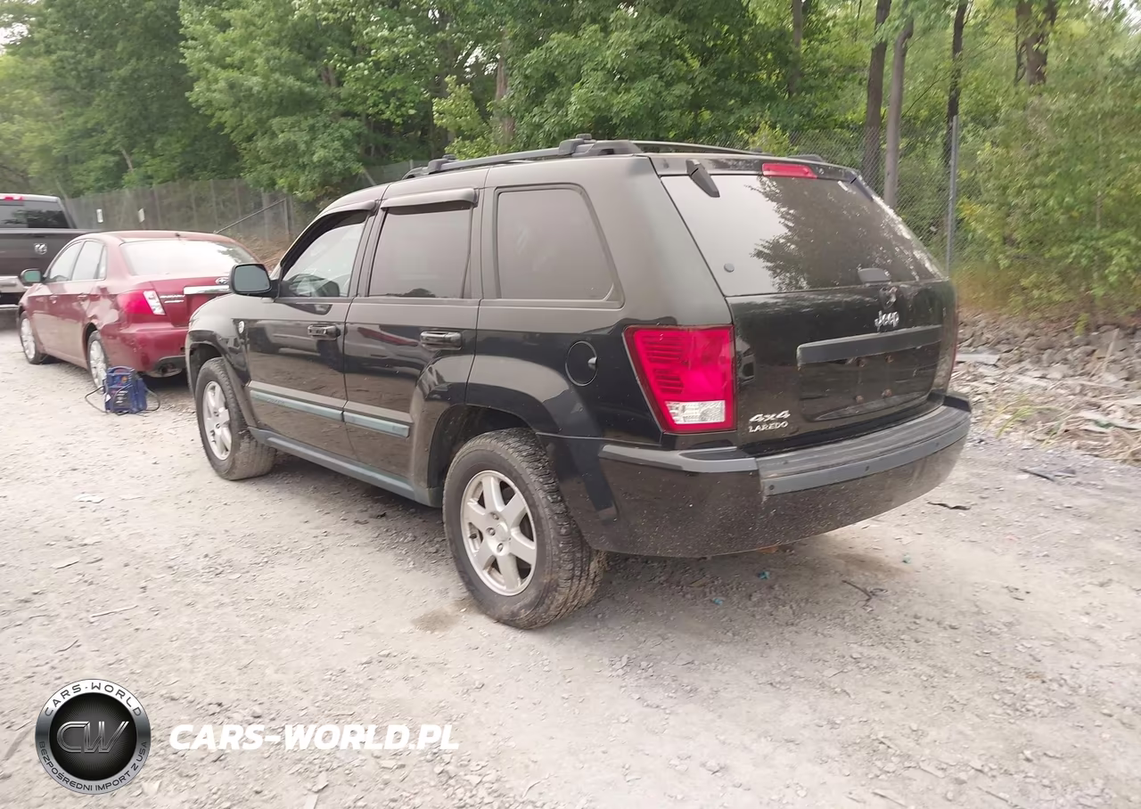 2008 Jeep Grand Cherokee Laredo VIN:1J8GR48K98C233296 - 3