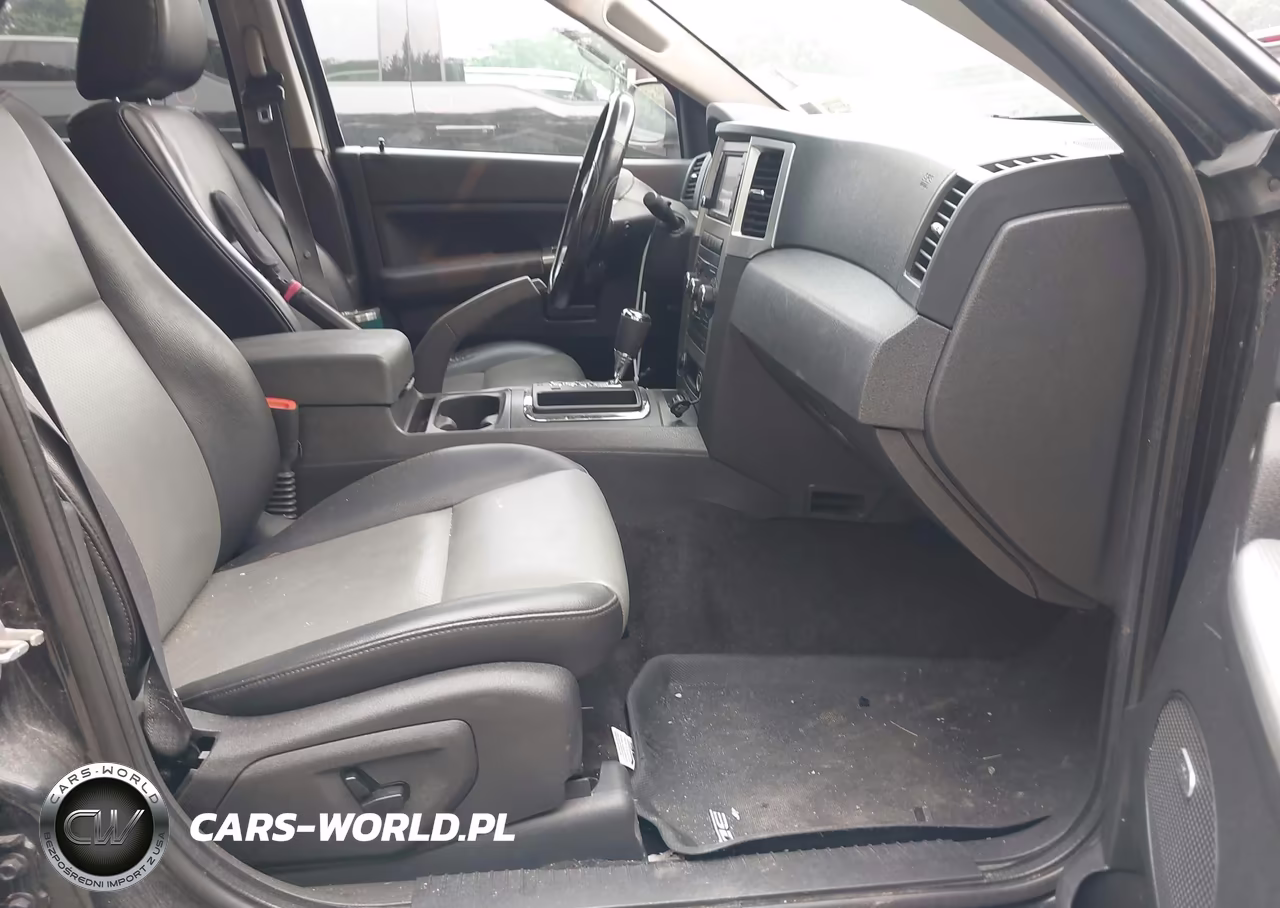 2008 Jeep Grand Cherokee Laredo VIN:1J8GR48K98C233296 - 5