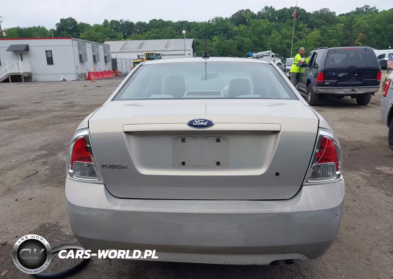 2009 Ford Fusion S VIN:3FAHP06Z99R175029 - 16