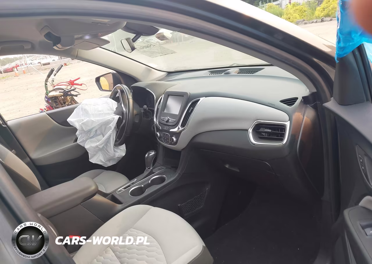 2018 Chevrolet Equinox Lt VIN:2GNAXSEV2J6298955 - 4