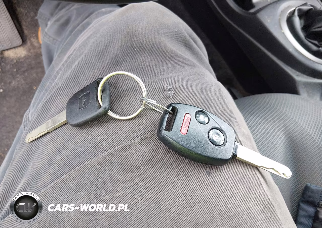 2011 Honda Fit Sport VIN:JHMGE8G51BC021942 - 11