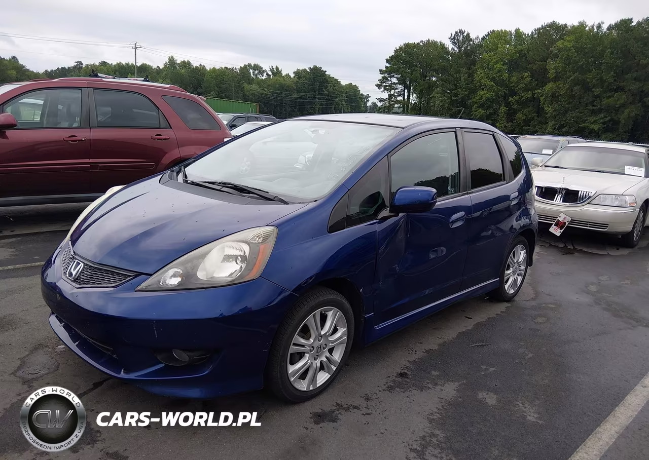 2011 Honda Fit Sport VIN:JHMGE8G51BC021942 - 2