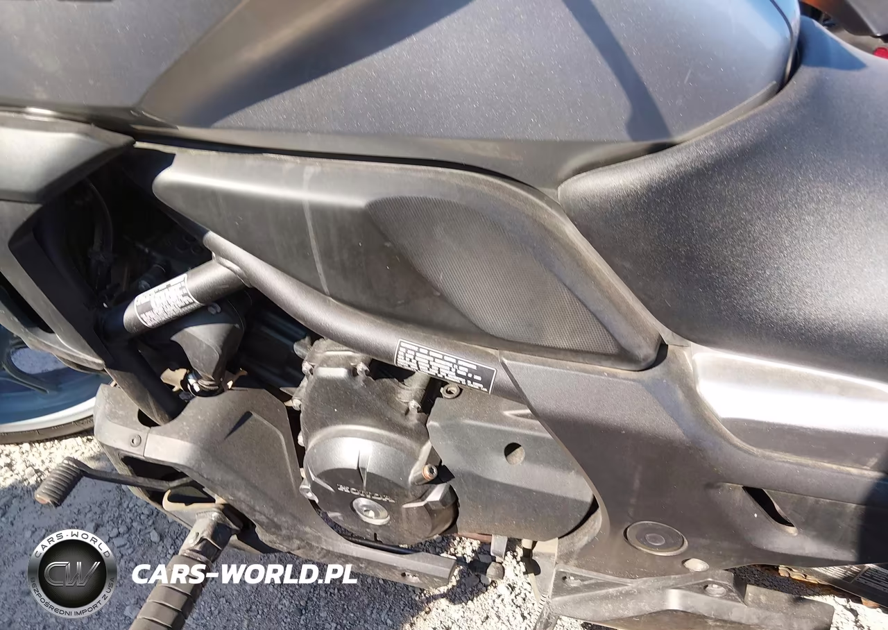 2016 Honda Ctx700 N VIN:JH2RC6806GK200179 - 9