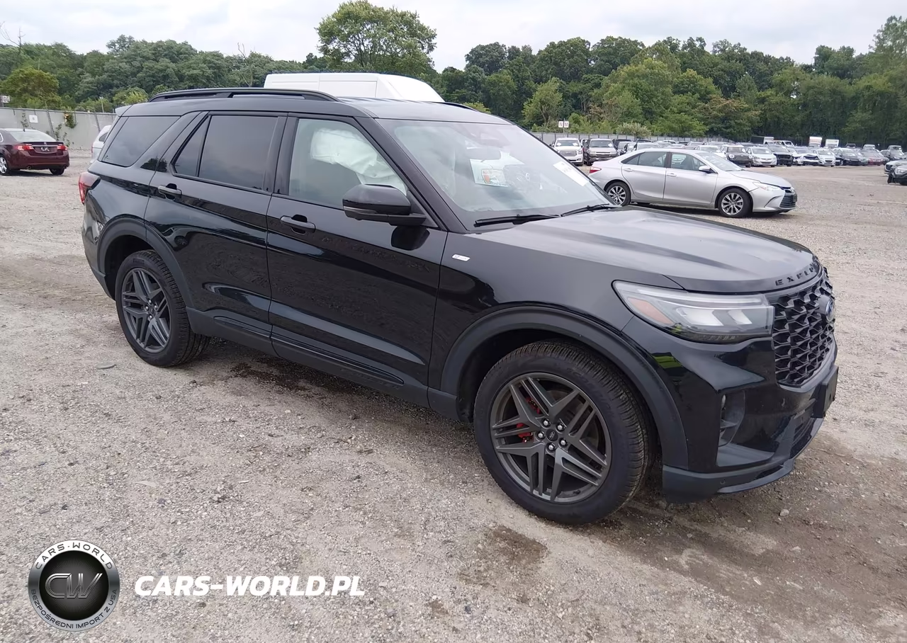 2025 Ford Explorer St-Line – zdjęcie 1 z 18