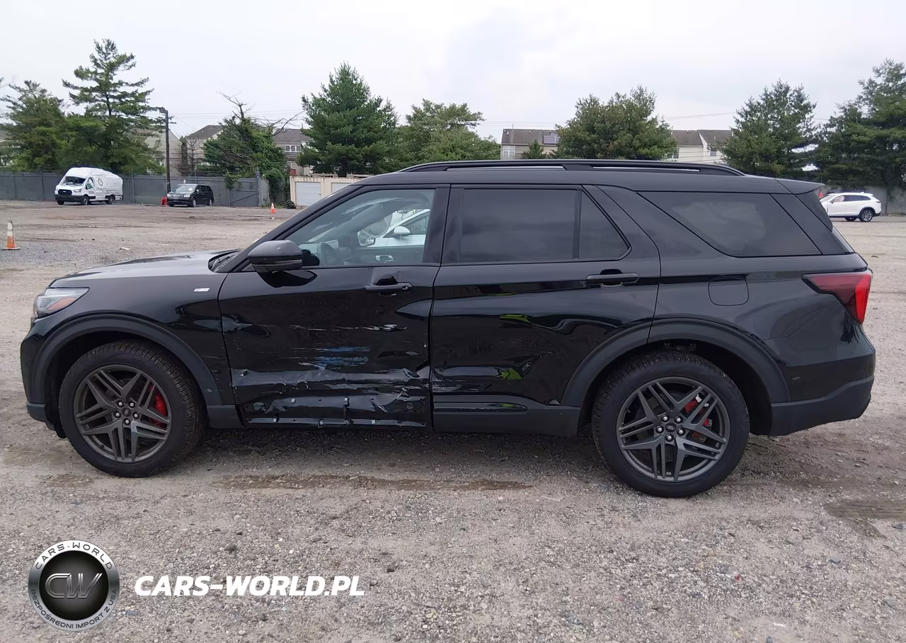 2025 Ford Explorer St-Line VIN:1FMUK8KH0SGB47471 - 14