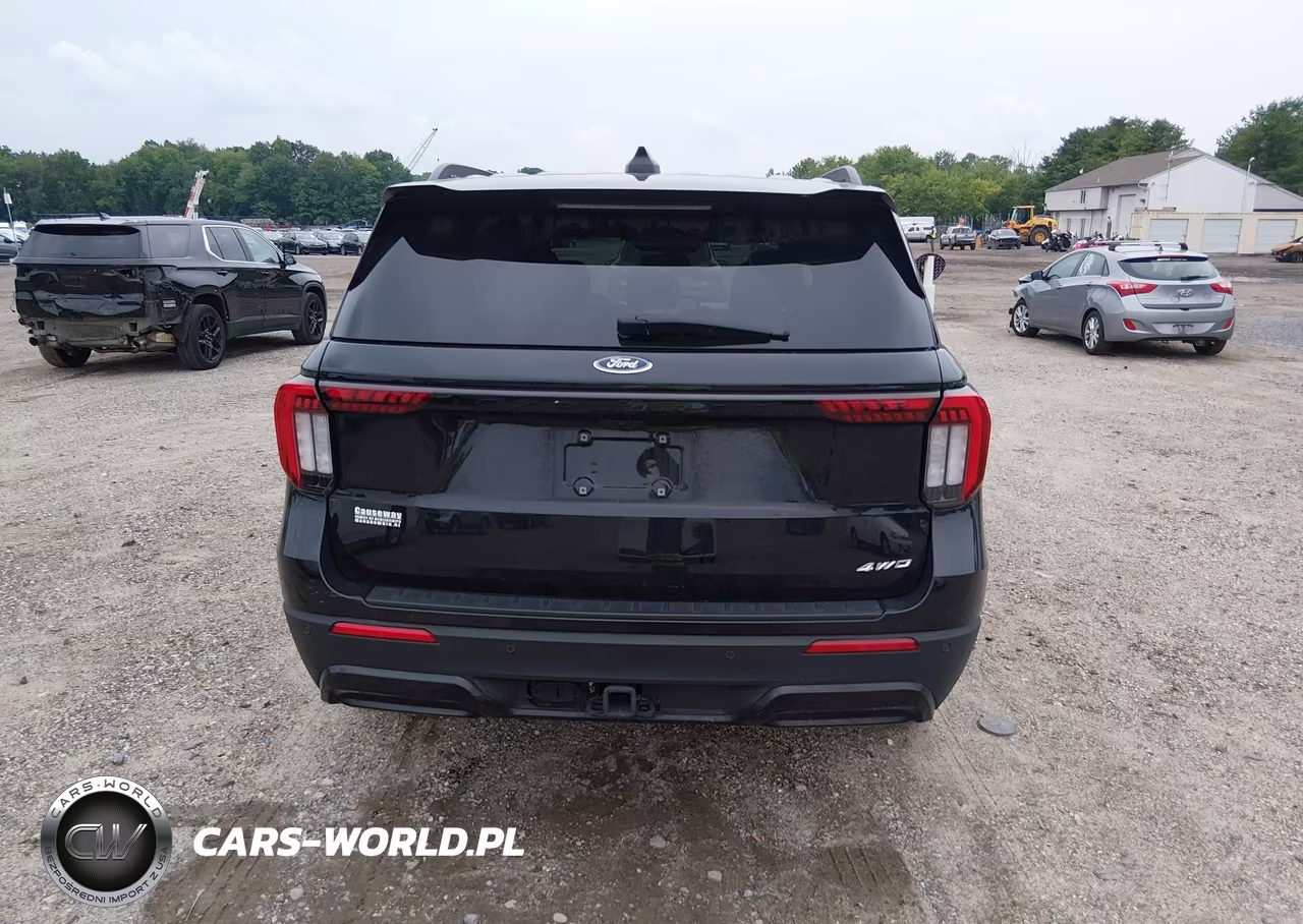 2025 Ford Explorer St-Line VIN:1FMUK8KH0SGB47471 - 16