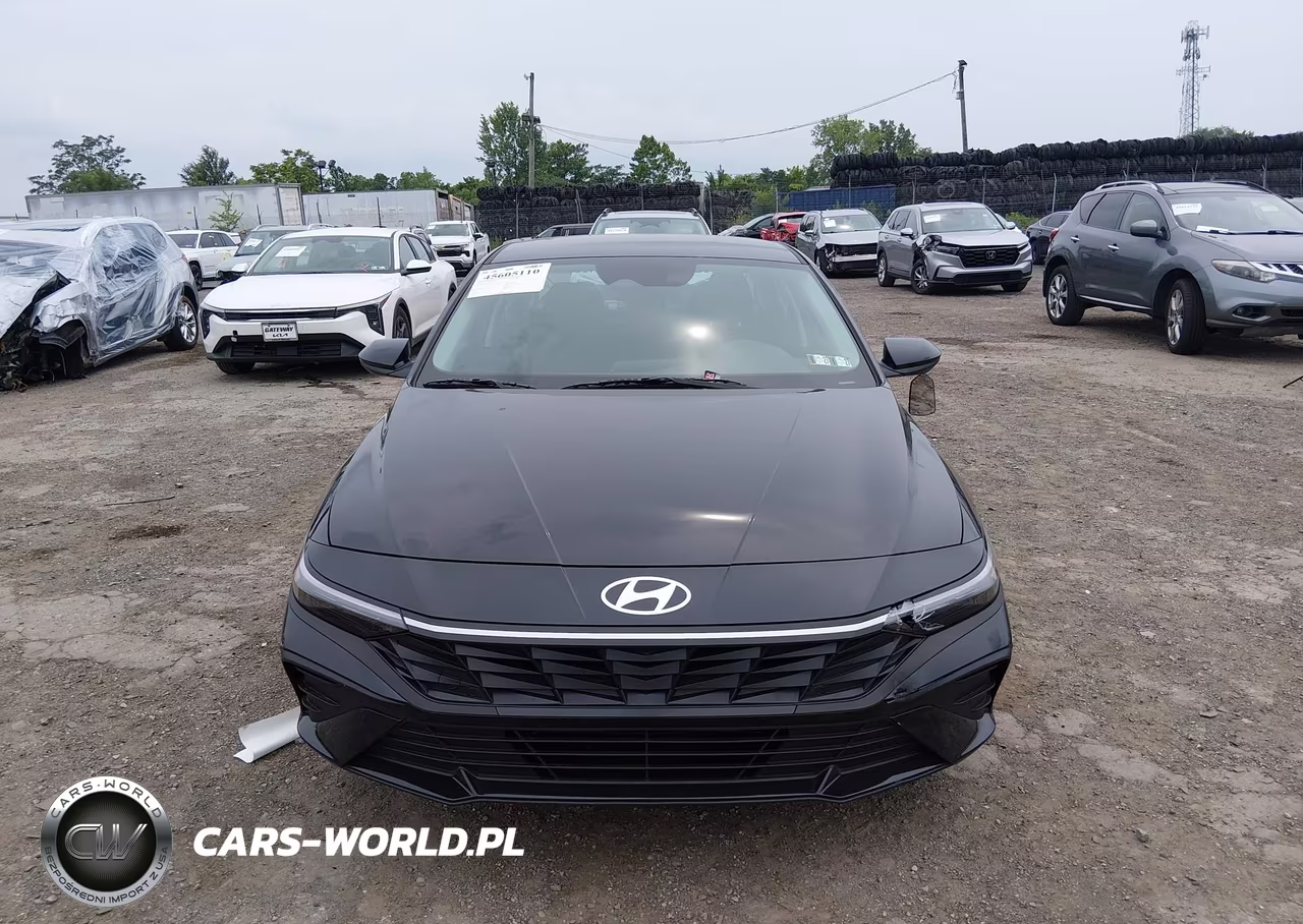 2026 Hyundai Elantra Se VIN:KMHLL4DG5TU131002 - 12