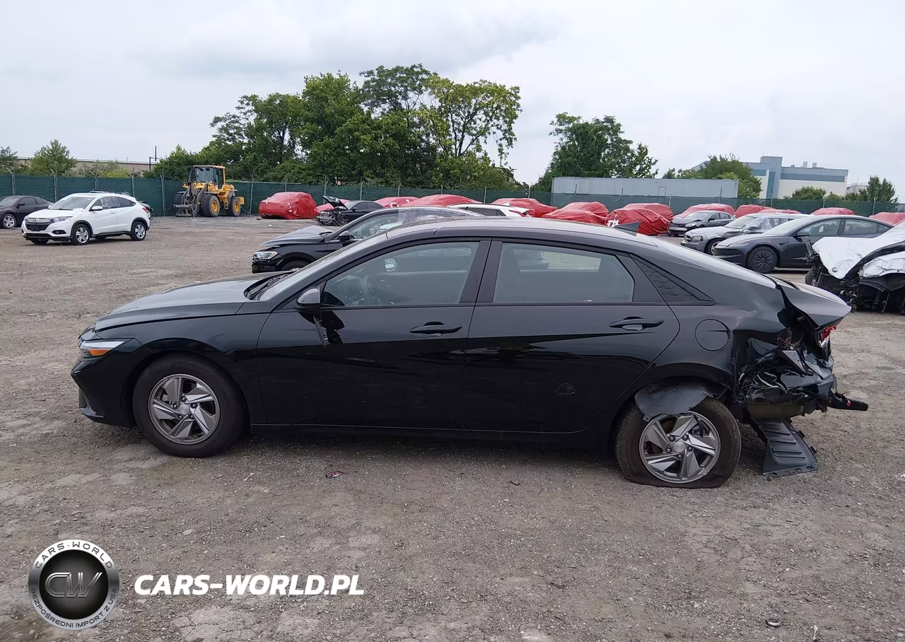 2026 Hyundai Elantra Se VIN:KMHLL4DG5TU131002 - 14