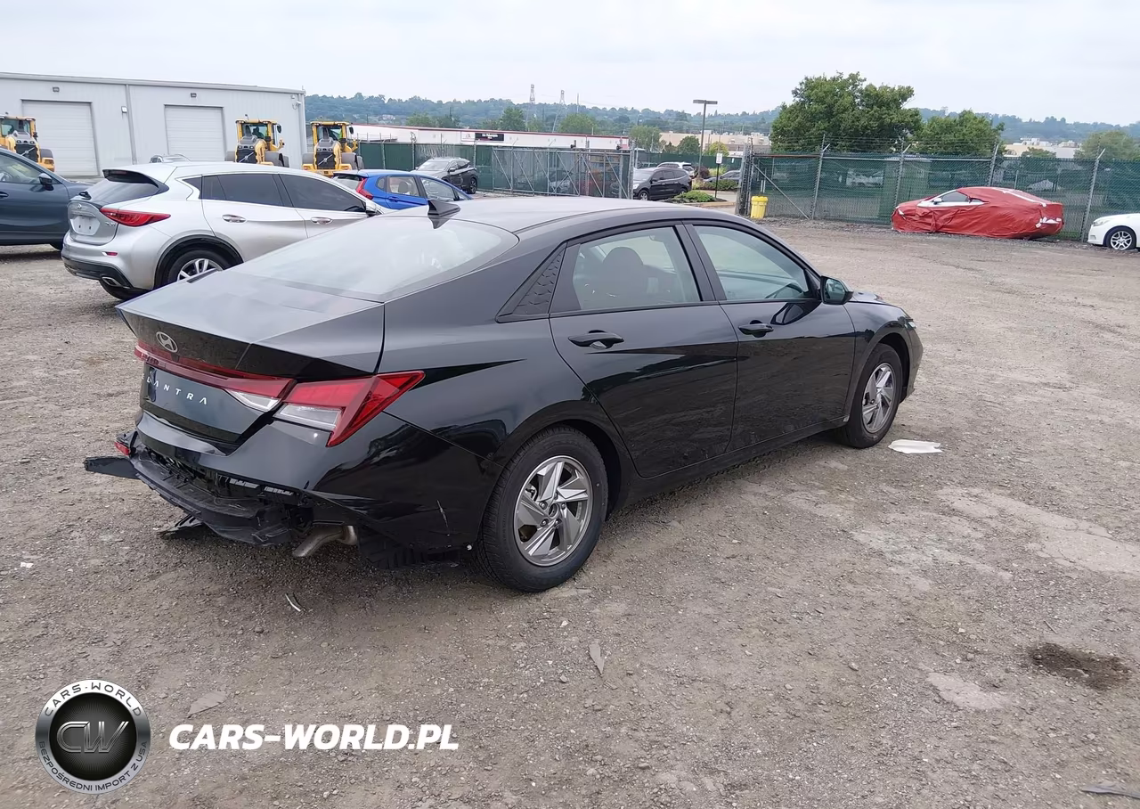 2026 Hyundai Elantra Se VIN:KMHLL4DG5TU131002 - 4