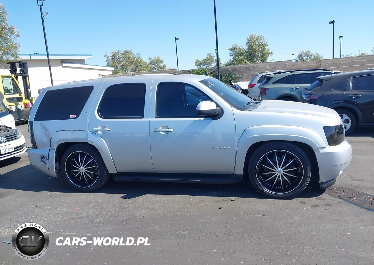 2013 Chevrolet Tahoe Lt VIN:1GNSCBE07DR301393 - 13