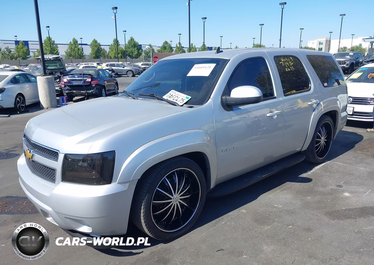 2013 Chevrolet Tahoe Lt VIN:1GNSCBE07DR301393 - 2