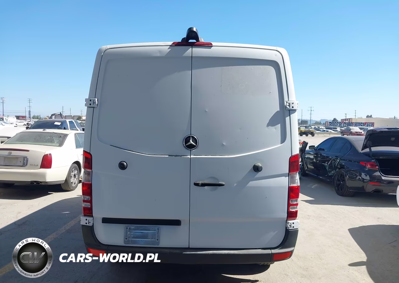 2014 Mercedes-Benz Sprinter 2500 Normal Roof VIN:WD3PE7CC1E5832899 - 19