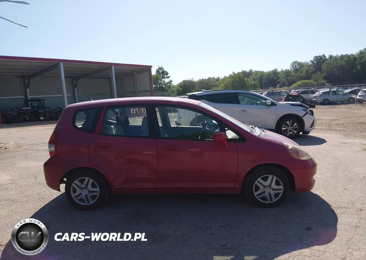 2007 Honda Fit VIN:JHMGD37407S000221 - 13