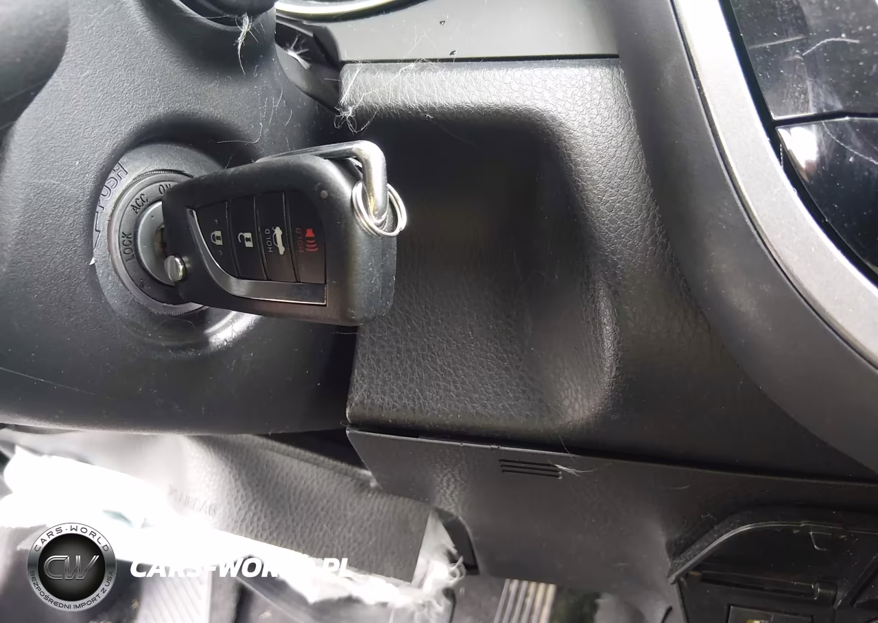 2022 Toyota Camry Le VIN:4T1C11AK3NU688393 - 11
