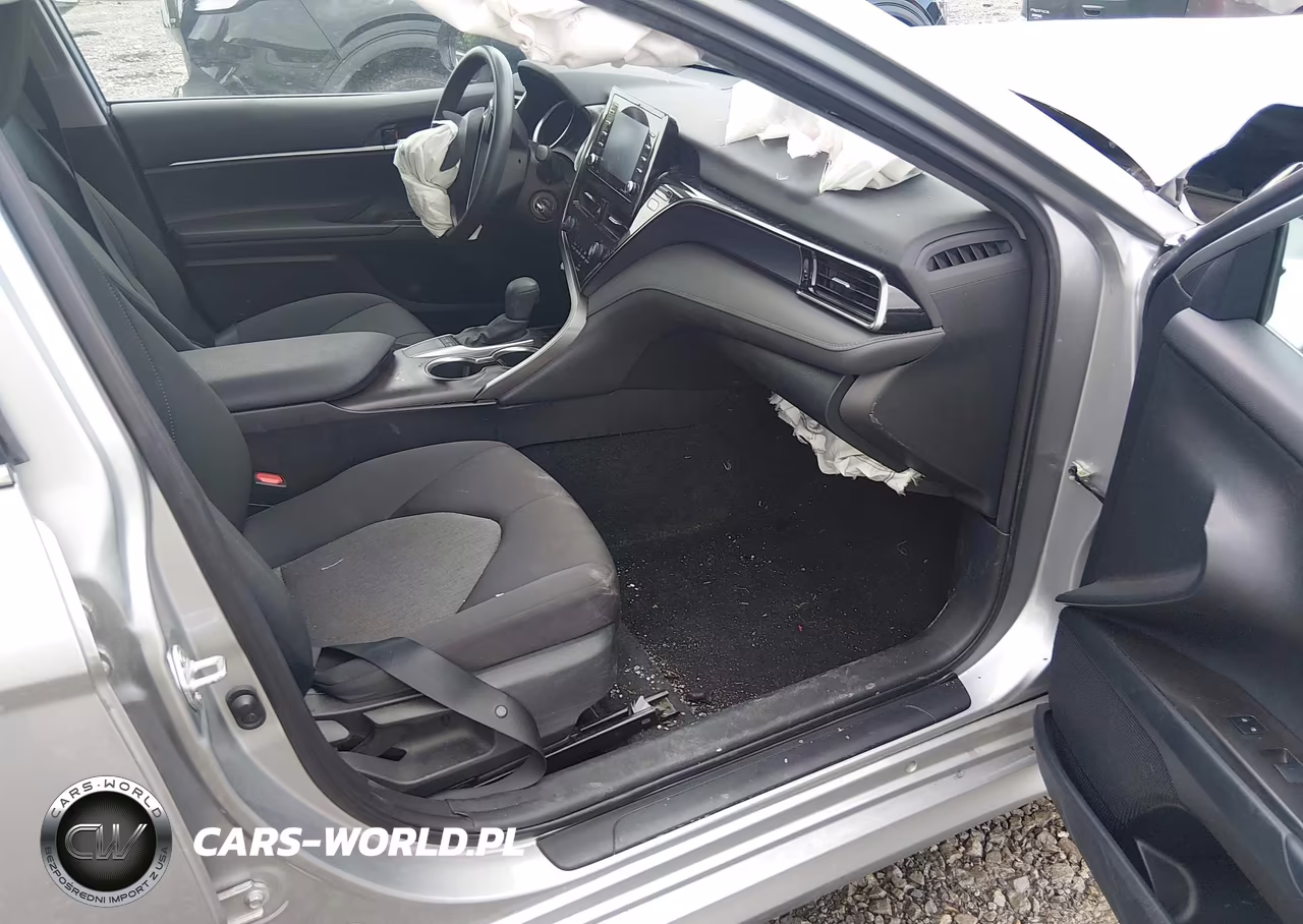 2022 Toyota Camry Le VIN:4T1C11AK3NU688393 - 5