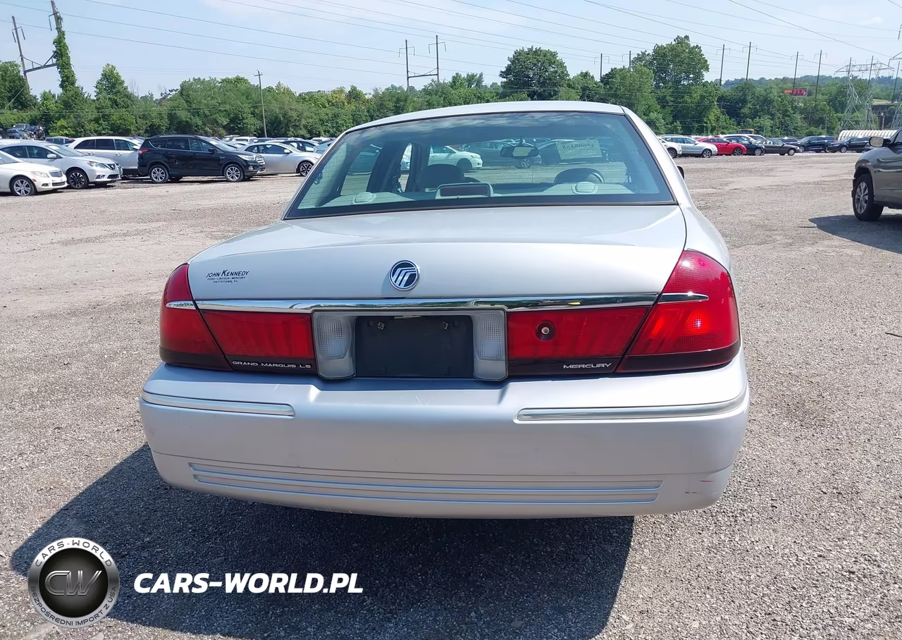 2001 Mercury Grand Marquis Ls VIN:2MEFM75W81X604272 - 17