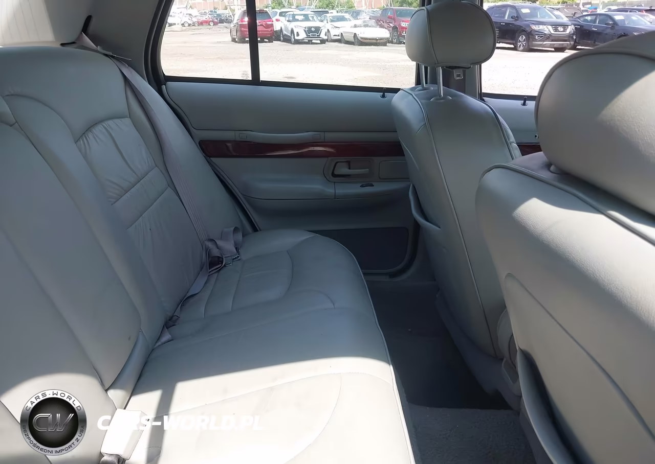 2001 Mercury Grand Marquis Ls VIN:2MEFM75W81X604272 - 8
