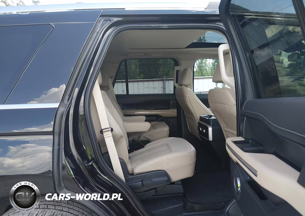 2024 Ford Expedition Limited VIN:1FMJU2A83REA87820 - 8