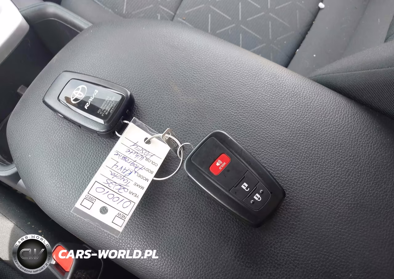 2025 Toyota Rav4 Xle VIN:2T3P1RFV9SW609122 - 11